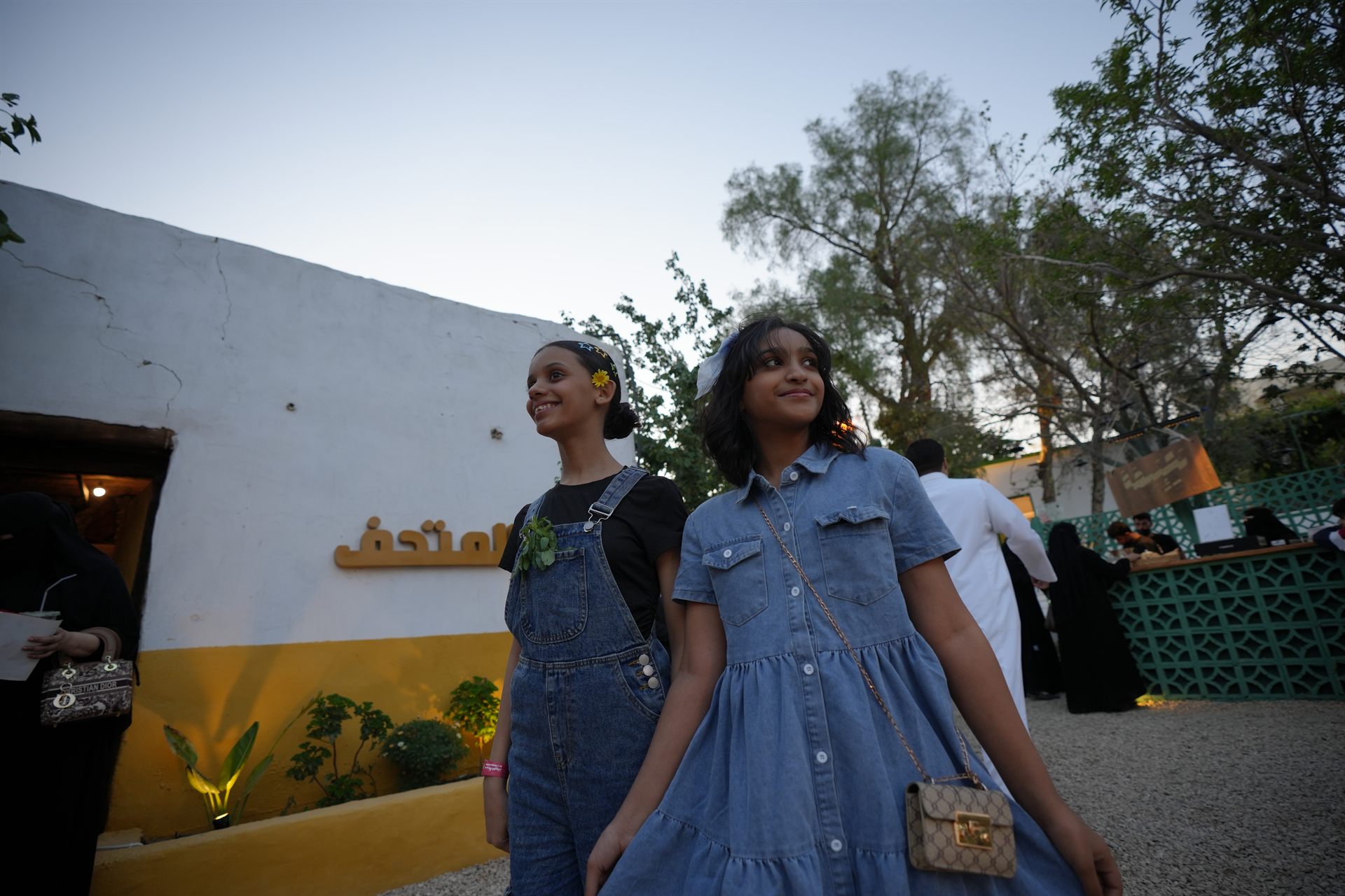 تجارب عائلية في مزرعة الليوان